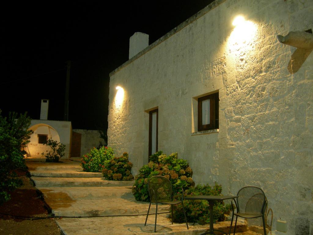 Masseria Montecchie Ceglie Messapica Exterior photo